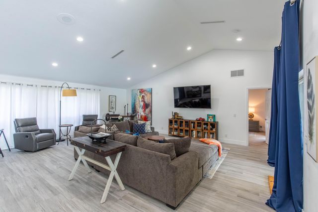 1327 Pine Valley Drive, Wellington, FL 33414