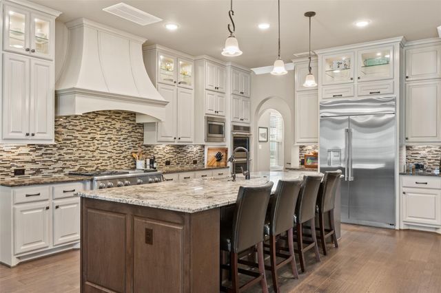 19411 Curly Mesquite Drive, Cypress, TX 77433