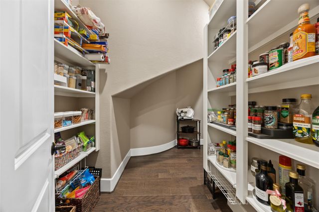 19411 Curly Mesquite Drive, Cypress, TX 77433