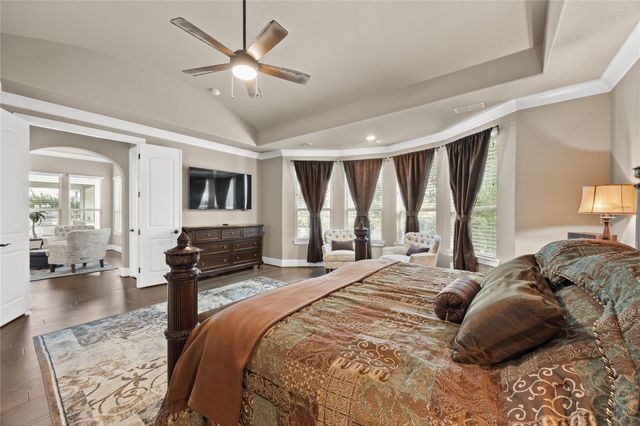 19411 Curly Mesquite Drive, Cypress, TX 77433