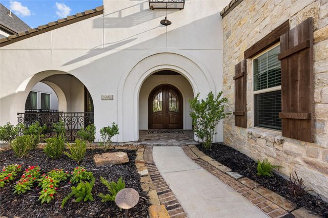 19411 Curly Mesquite Drive, Cypress, TX 77433