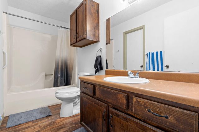 27 Lakeshore Drive A & B, Kimberling City, MO 65686