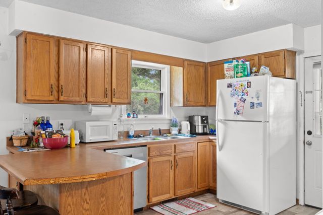 27 Lakeshore Drive A & B, Kimberling City, MO 65686