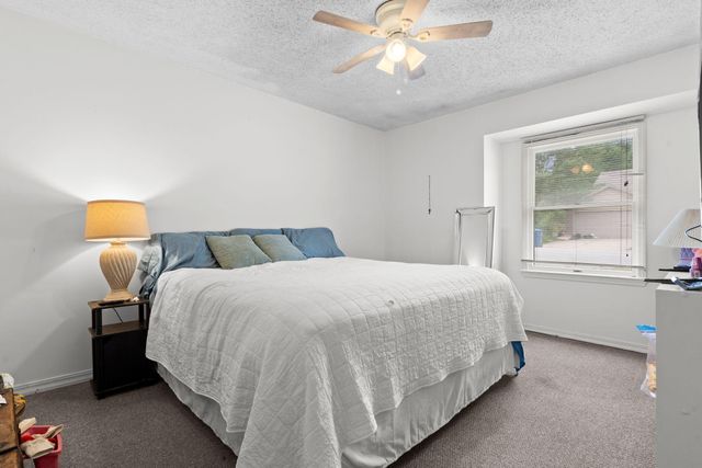 27 Lakeshore Drive A & B, Kimberling City, MO 65686