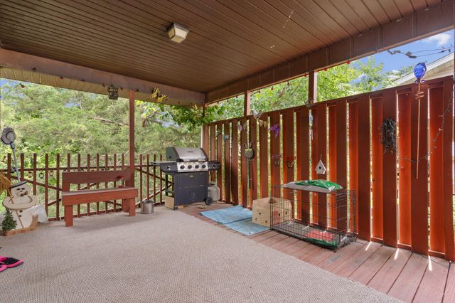 27 Lakeshore Drive A & B, Kimberling City, MO 65686