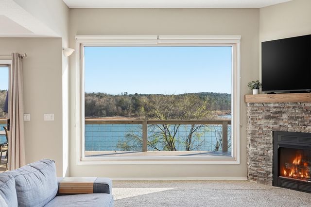 844 Davidson Circle, Greers Ferry, AR 72067