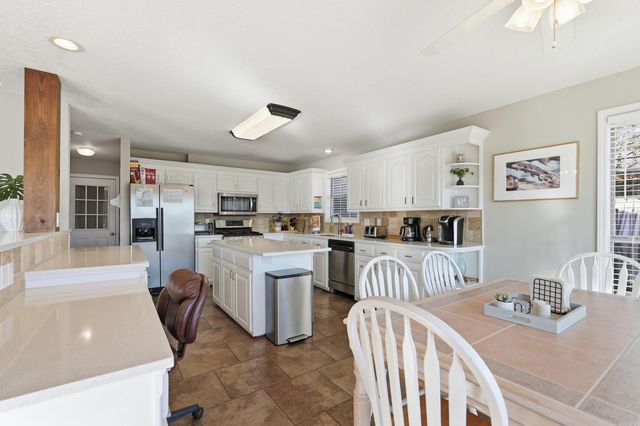 844 Davidson Circle, Greers Ferry, AR 72067