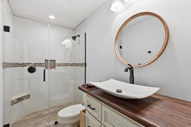 844 Davidson Circle, Greers Ferry, AR 72067