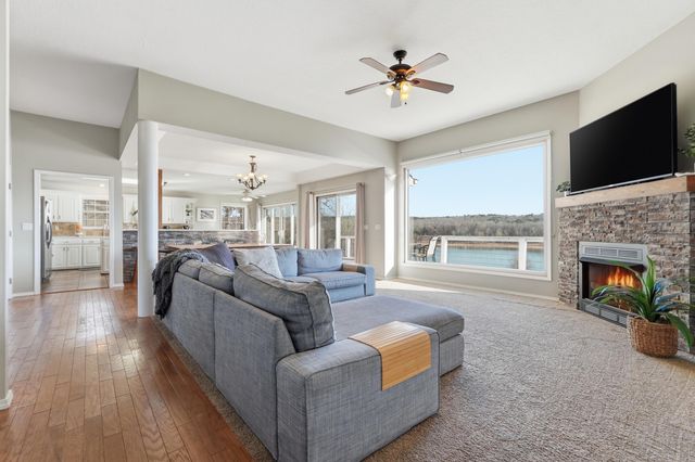 844 Davidson Circle, Greers Ferry, AR 72067