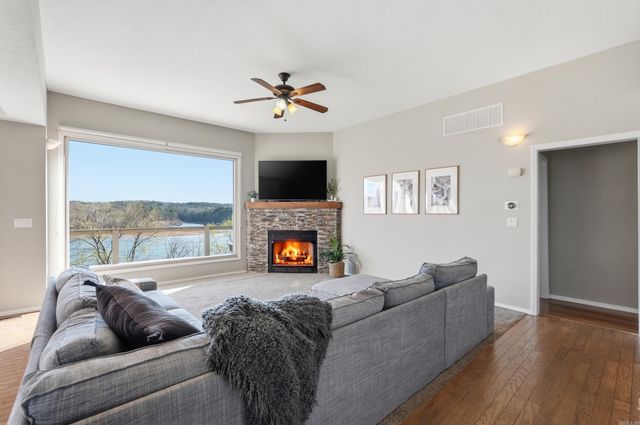 844 Davidson Circle, Greers Ferry, AR 72067