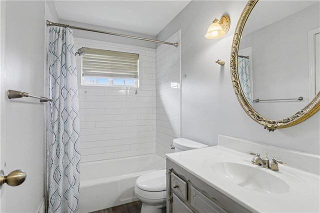 6905 E 129th Street, Grandview, MO 64030