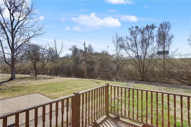 6905 E 129th Street, Grandview, MO 64030