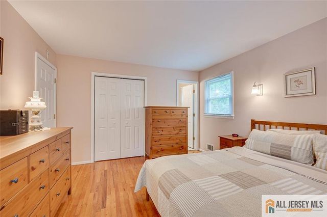 6 Paul Avenue, South Brunswick, NJ 08824