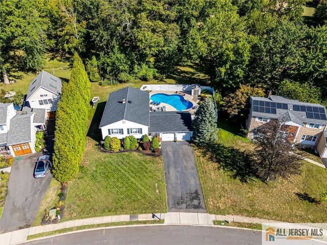 6 Paul Avenue, South Brunswick, NJ 08824