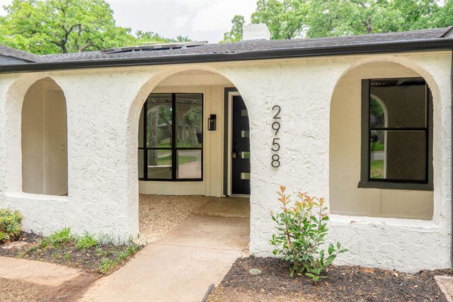 2958 Wentwood Drive, Grapevine, TX 76051