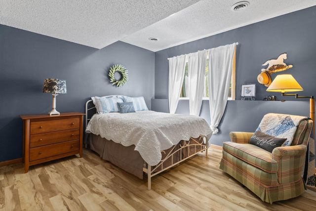 11422 53rd Court NE, Albertville, MN 55301