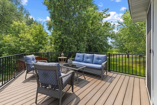 11422 53rd Court NE, Albertville, MN 55301