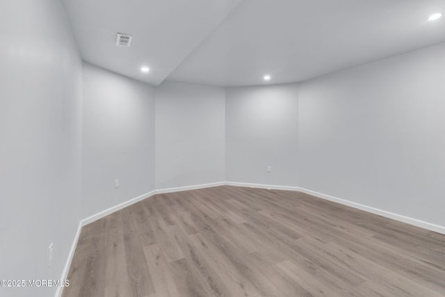 7 Equinox Lane, Freehold, NJ 07728