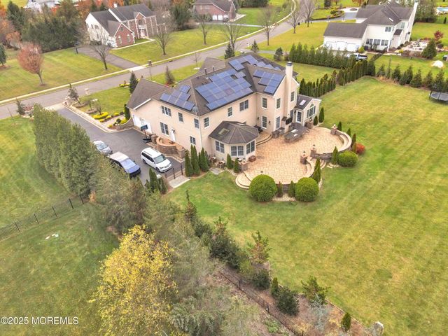 7 Equinox Lane, Freehold, NJ 07728