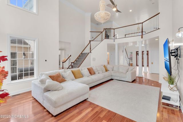 7 Equinox Lane, Freehold, NJ 07728