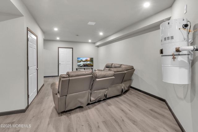 7 Equinox Lane, Freehold, NJ 07728