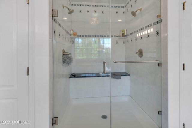 7 Equinox Lane, Freehold, NJ 07728