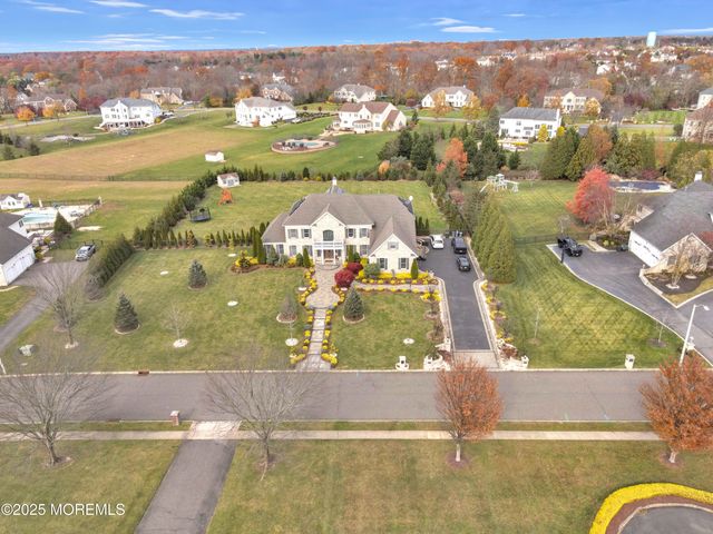 7 Equinox Lane, Freehold, NJ 07728