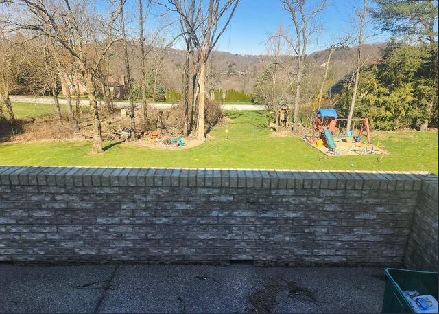 2720 Orchard Ct, Murrysville, PA 15668