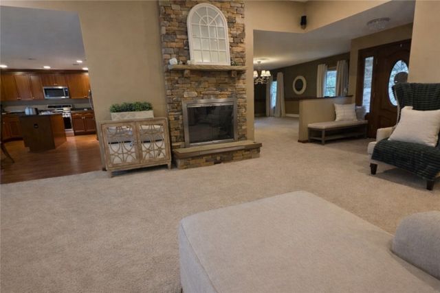 2720 Orchard Ct, Murrysville, PA 15668