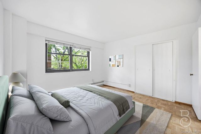 33-52 Crescent Street 4C, Astoria, NY 11106