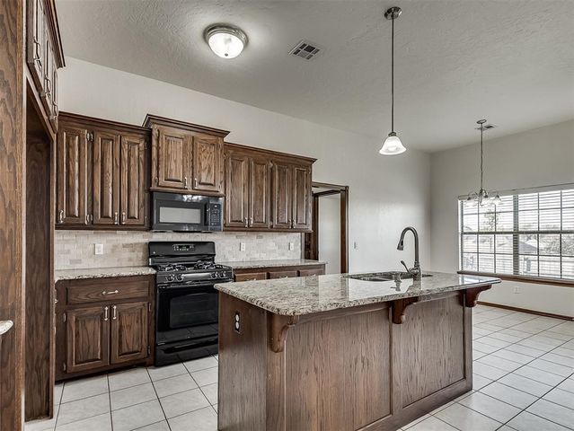 625 Allison Lane, Moore, OK 73160