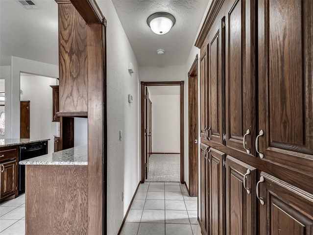 625 Allison Lane, Moore, OK 73160