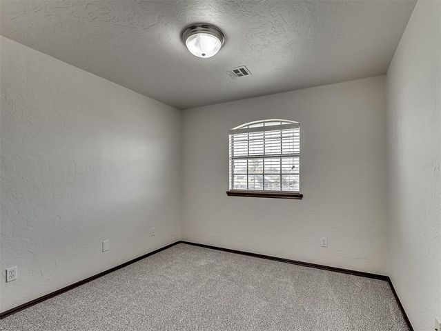 625 Allison Lane, Moore, OK 73160