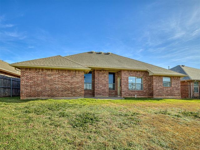 625 Allison Lane, Moore, OK 73160