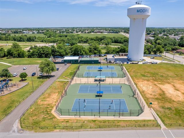 625 Allison Lane, Moore, OK 73160