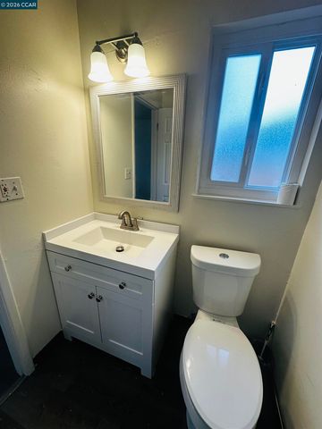 4350 Palo Verde Dr, Pittsburg, CA 94565