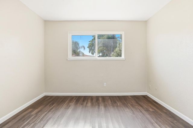 378 S Coolidge Ave, Stockton, CA 95215