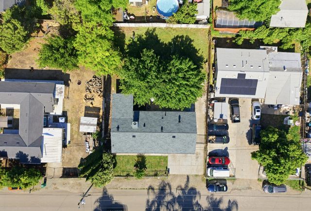 378 S Coolidge Ave, Stockton, CA 95215