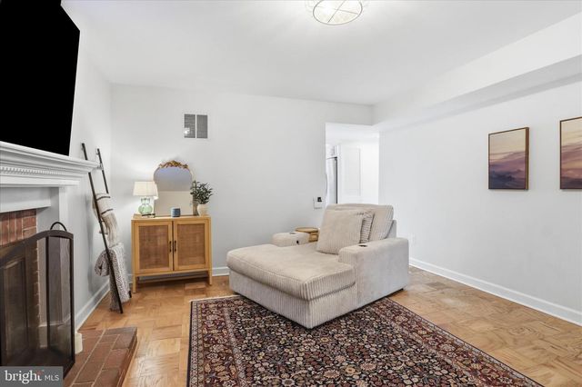 6436 BURWELL ST, Springfield, VA 22150