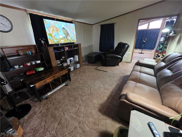 3700 Liberty Avenue, Hubbard, OH 44425