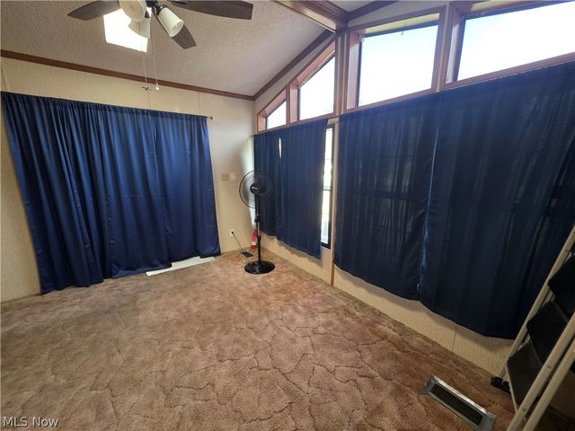 3700 Liberty Avenue, Hubbard, OH 44425