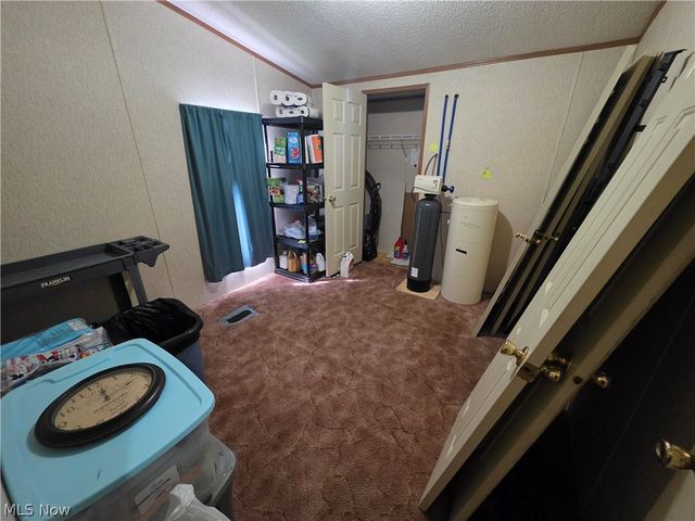 3700 Liberty Avenue, Hubbard, OH 44425