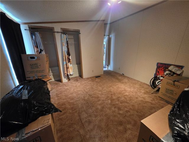 3700 Liberty Avenue, Hubbard, OH 44425