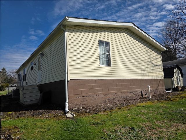 3700 Liberty Avenue, Hubbard, OH 44425