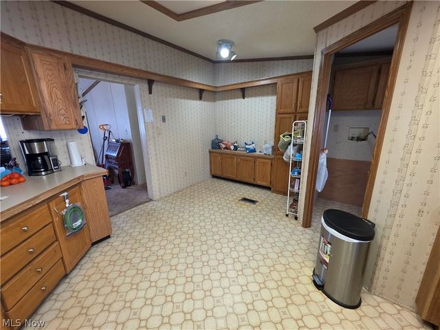 3700 Liberty Avenue, Hubbard, OH 44425