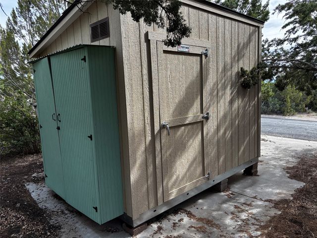 6537 Horseshoe Drive, Cochiti Lake, NM 87083