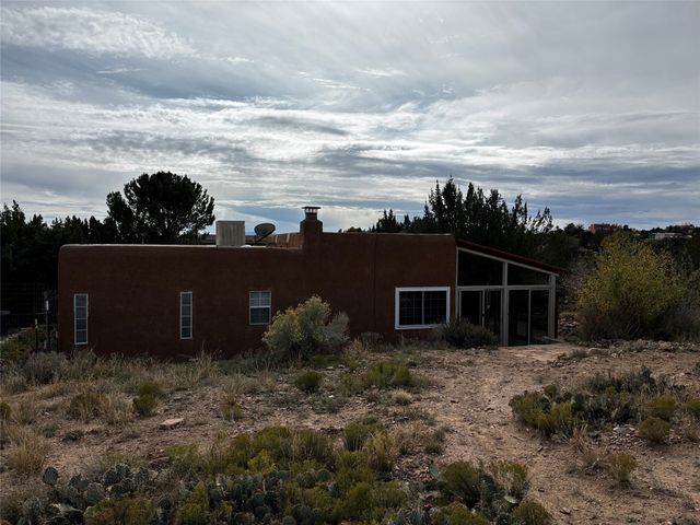 6537 Horseshoe Drive, Cochiti Lake, NM 87083