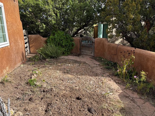 6537 Horseshoe Drive, Cochiti Lake, NM 87083