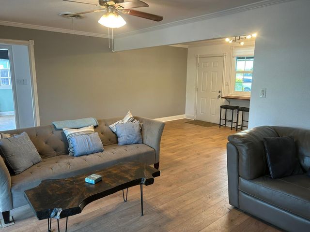 1317 Freeman St, Marysville, CA 95901