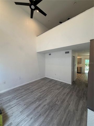 3924 CRAYRICH CIRCLE C5, Orlando, FL 32839